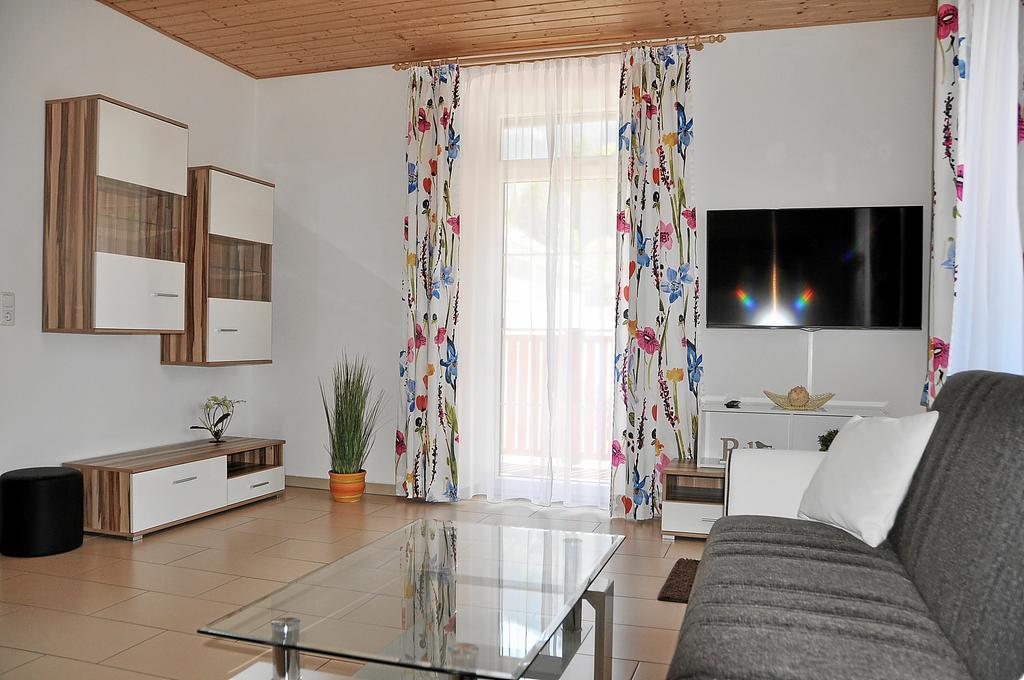 הלשטאדט Apartements Wallner מראה חיצוני תמונה